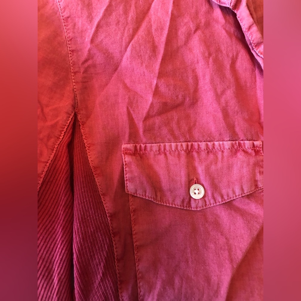 Fitted And Flattering James Perse Button Down Top… - image 4